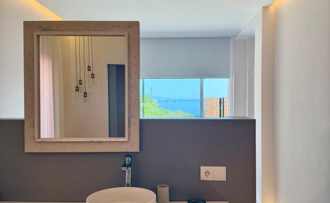 Junior suite landscape view y piscina